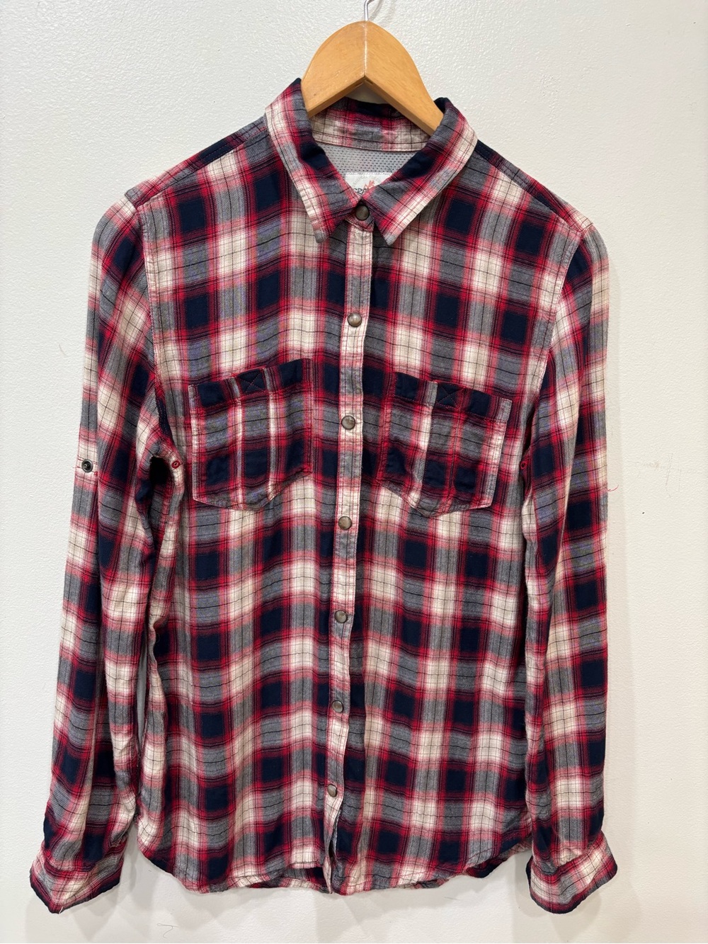 Gramicci Plaid Roll Up Sleeve Button-Down Long Sleeve Women’s Size Medium